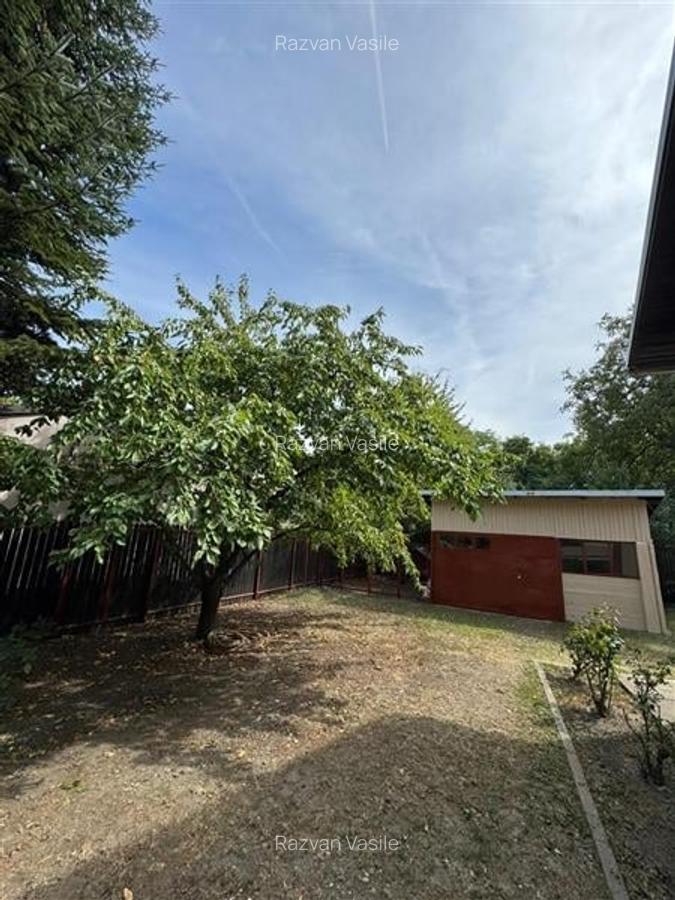 Casa cu 5 camere situata în Ploiesti, aproape de centrul orasului si de Pra - 8