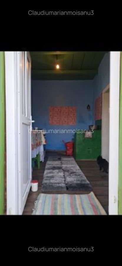 Casă batranească de vânzare - 4