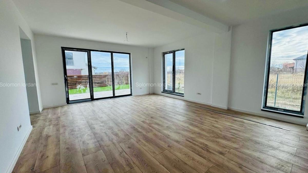 STR. RANDUNELELOR NR. 19- CORBEANCA OSTRATU ORAC IESIRE LA LAC - 5