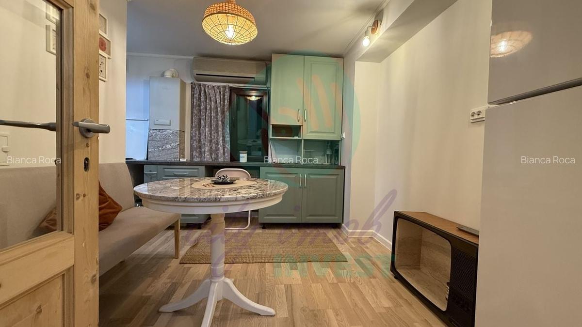 Apartament renovat cu CENTRALA PROPRIE - 9