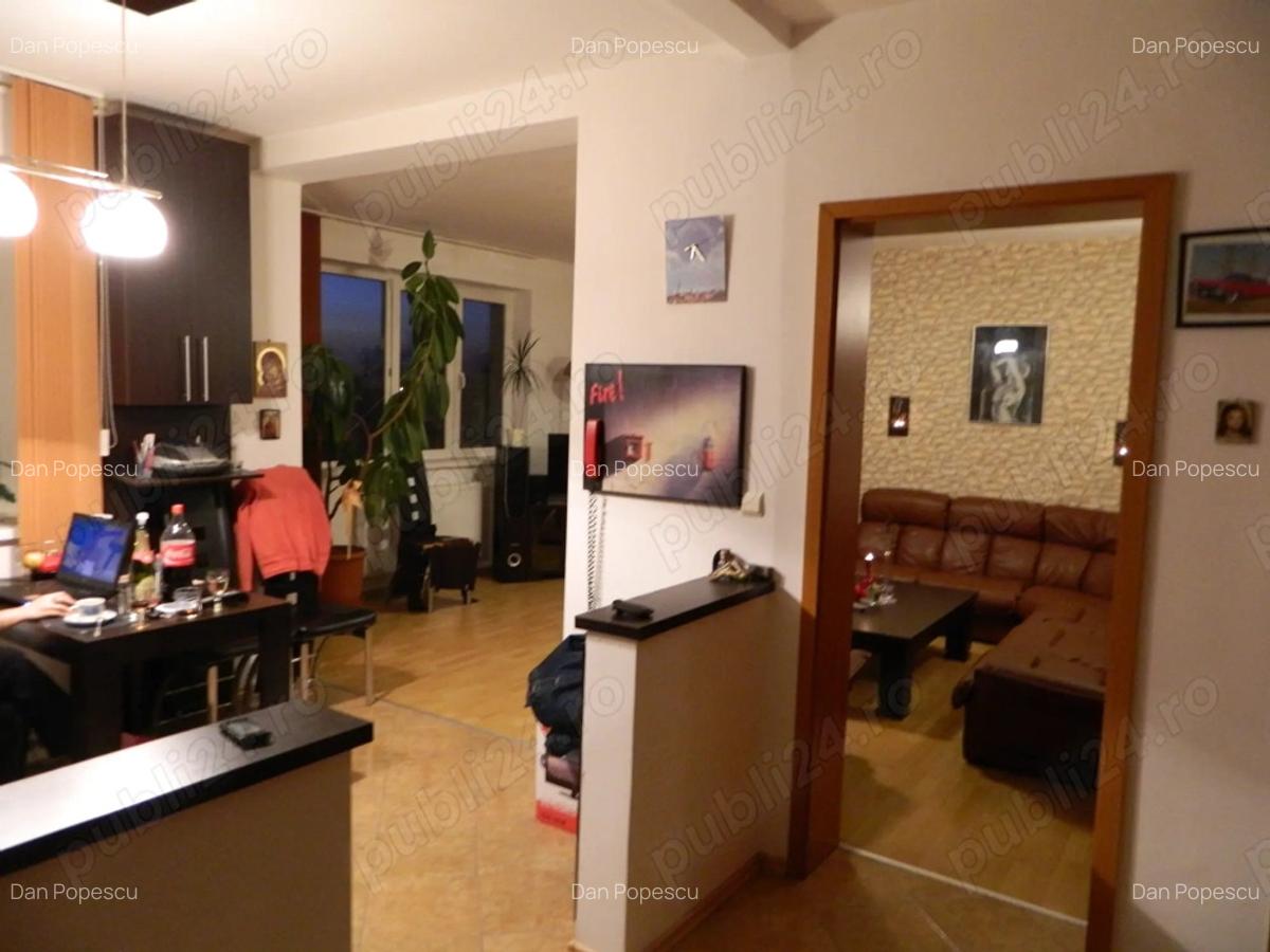 Vand apartament 2 camere zona calea dumbravii - 4 Vand apartament 2 camere zona calea dumbravii - 4