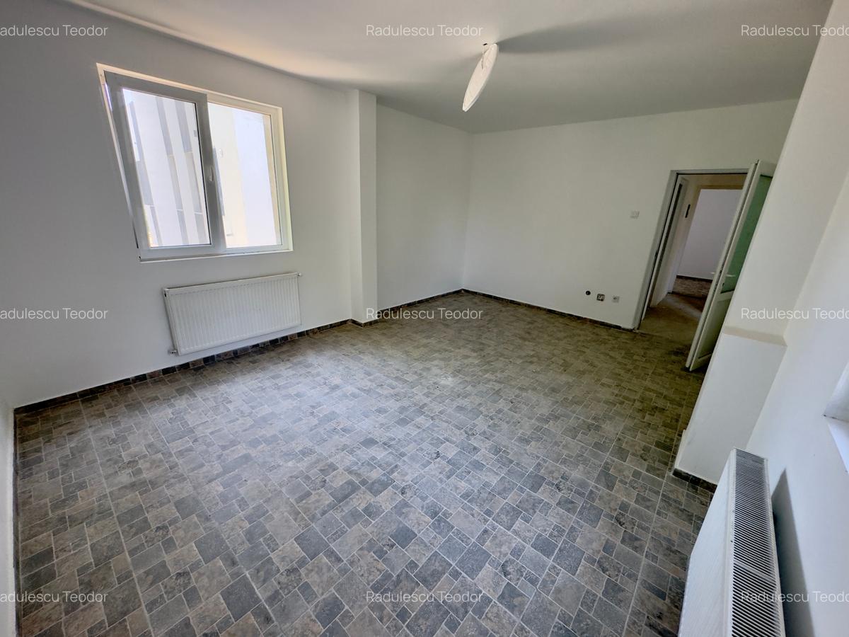 Vila 15 camere P+D+1+M, Com. Chiajna - Rosu - 22