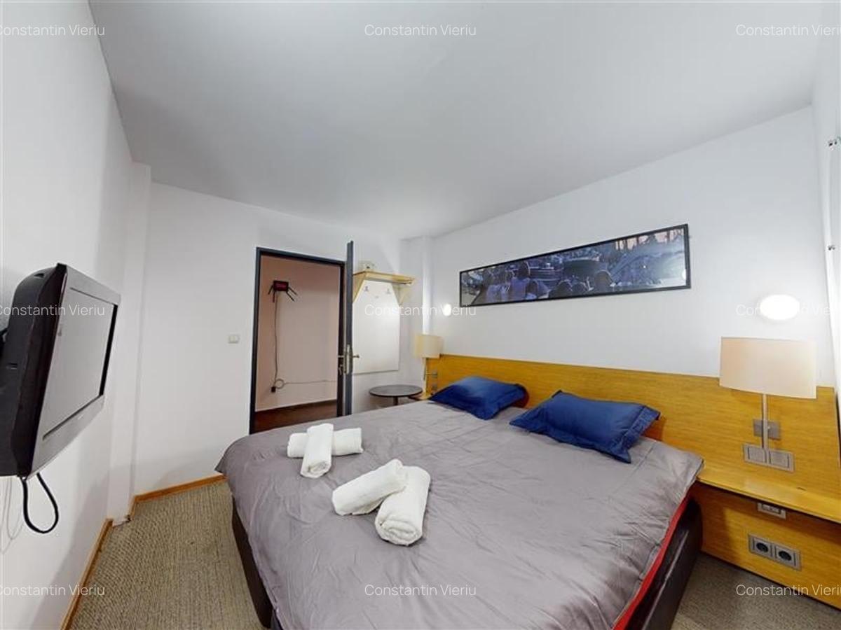 LIVE! Motel sub proiect inovator,design eco-friendly,confort optimizat,Cristian, - 11