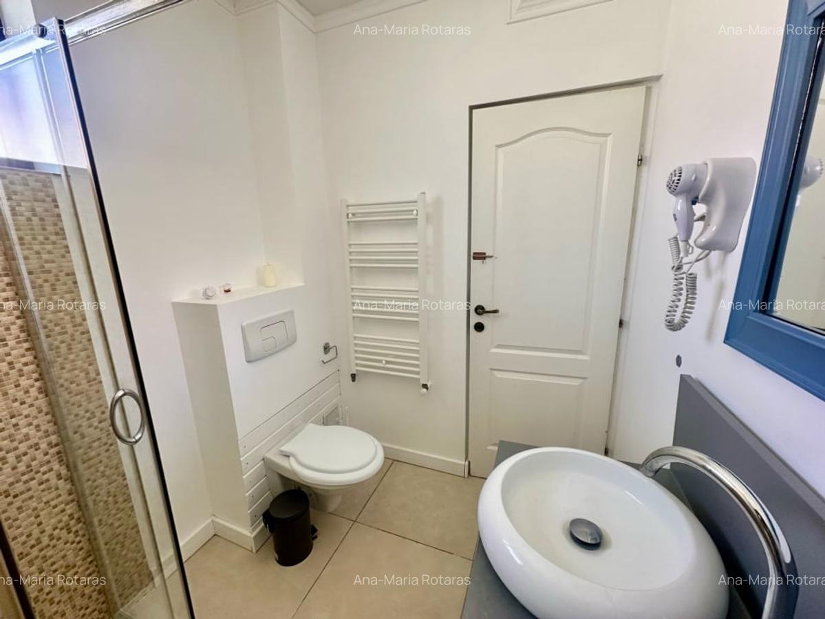 Apartament in inima centrului istoric, pe Strada De Mijloc - 17