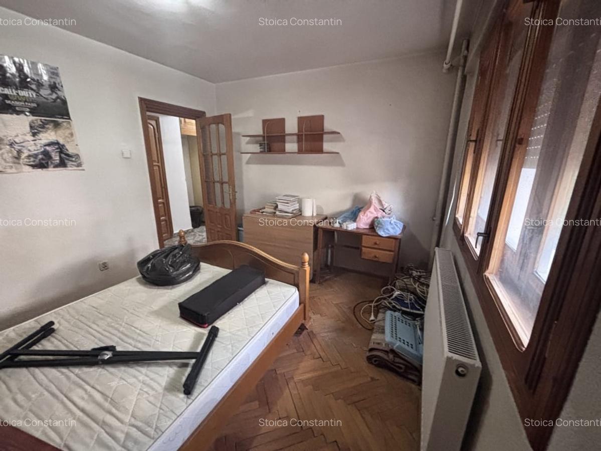 Apartament 3 camere  de vanzare - 6