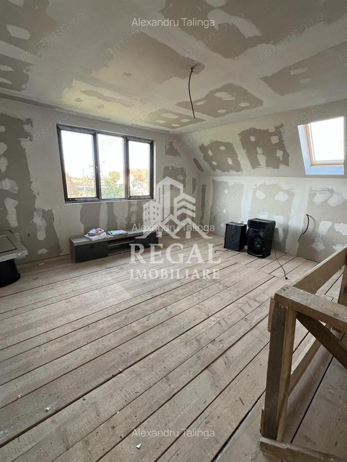 Casa spa?ioasa de vanzare in Ru?i pentru locuin?a sau investitie - 8