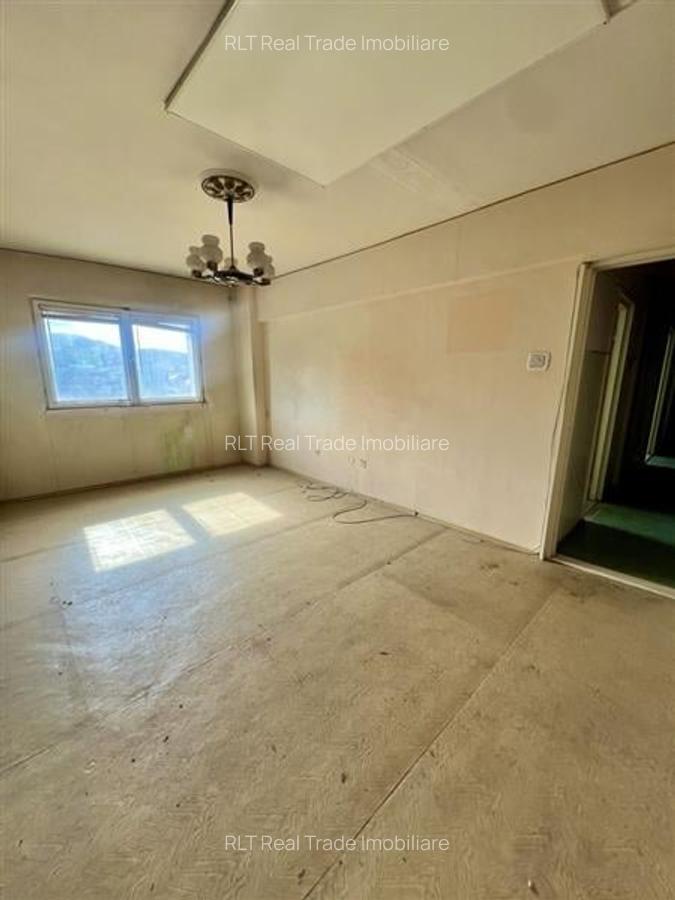 Apartament cu 3 camere decomandat în Griviței - 1