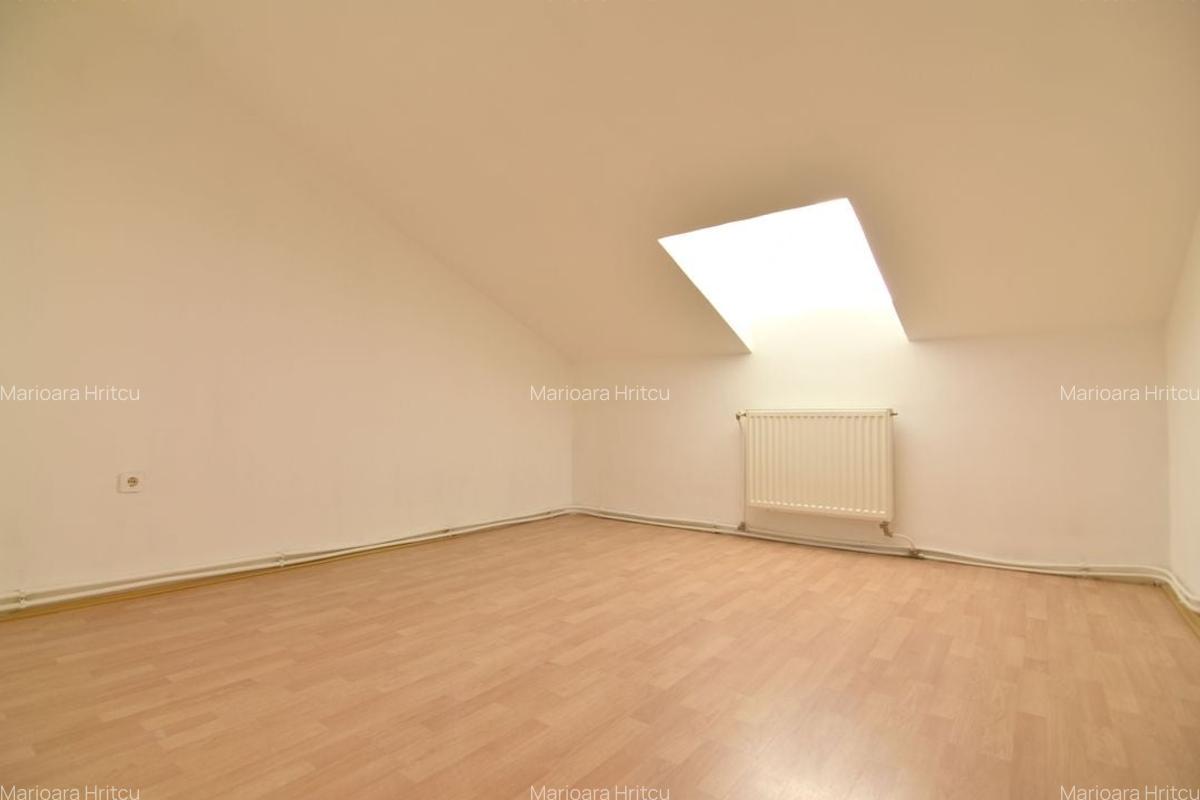 Casa de vanzare, P+M-zona Girocului Timisoara-comision 0 - 8