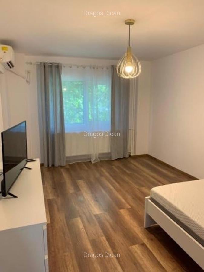 Vanzare Garsoniera Modernizata & Mobilata | Vitan | 35mp - 11