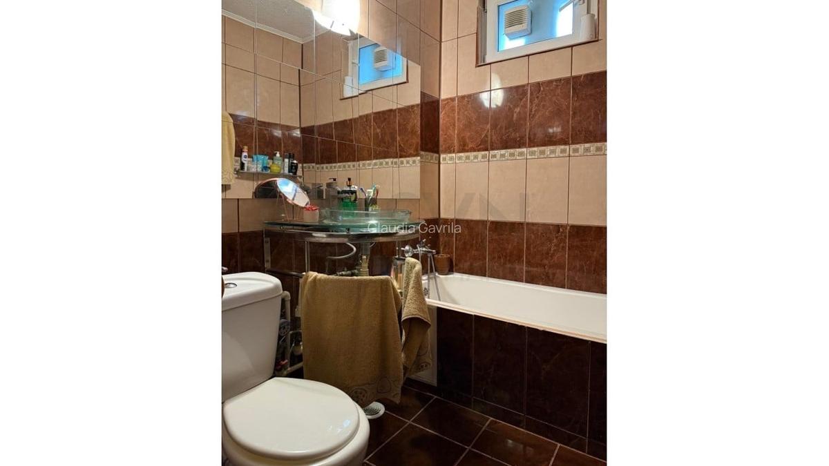 Apartament cu 2 camere semidecomandat în 1 Mai - 11