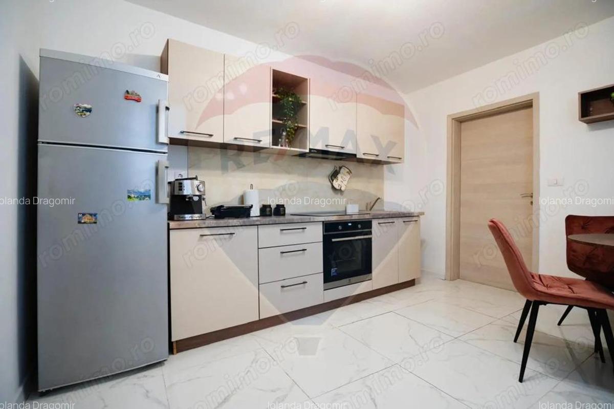 Afacere Activa + Locuinta Premium cu 3 Camere in Schei - 6