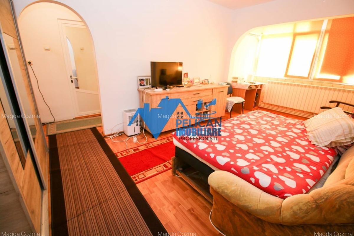 Vest, 2 camere, etaj 1, centrala proprie - 1