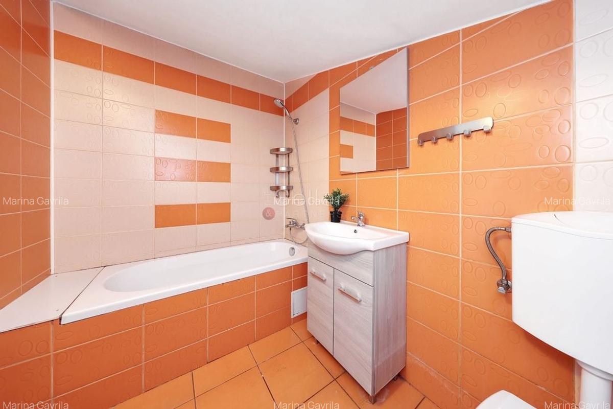 Casă cu 5 camere în Tohanu Nou - 14
