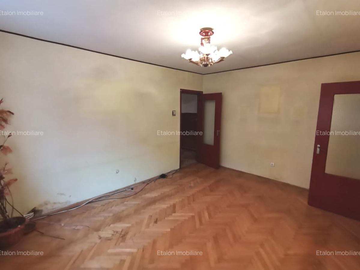 Apartament 3 camere semidecomandat, zona centrala, Piatra Neamt - 6