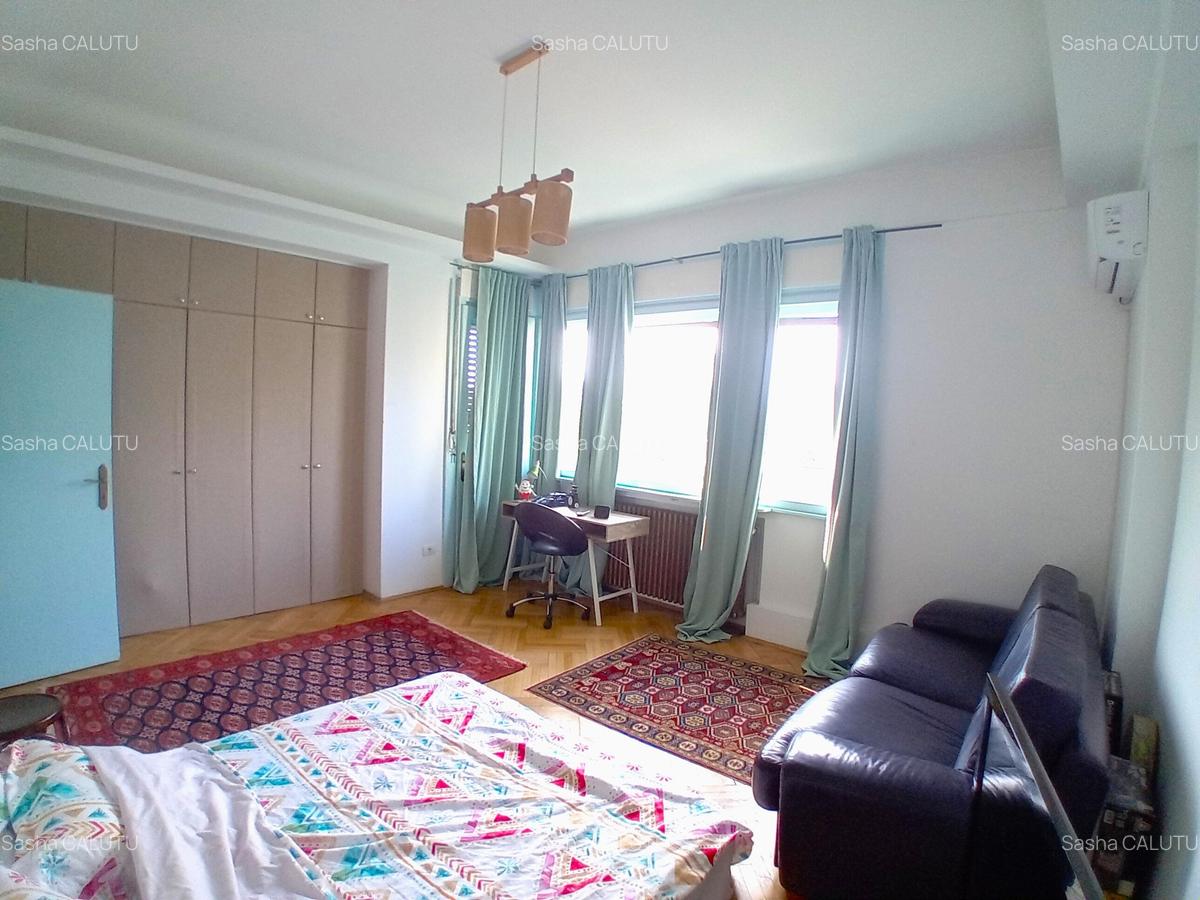 Apartament cu 5 camere decomandat, mobilat în Universitate - 15