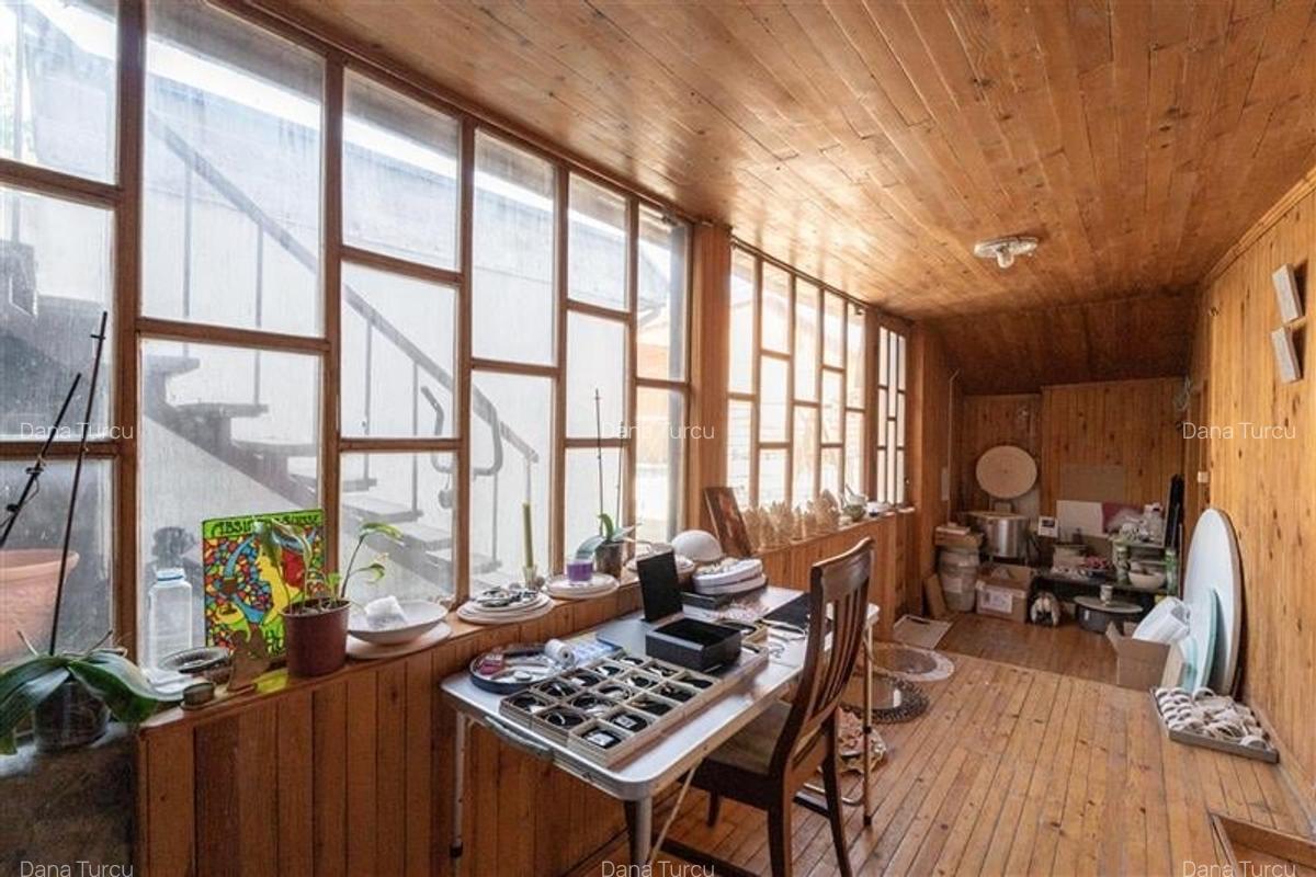 Vila deosebită, stil provensal, la 750 m de UMF - 18