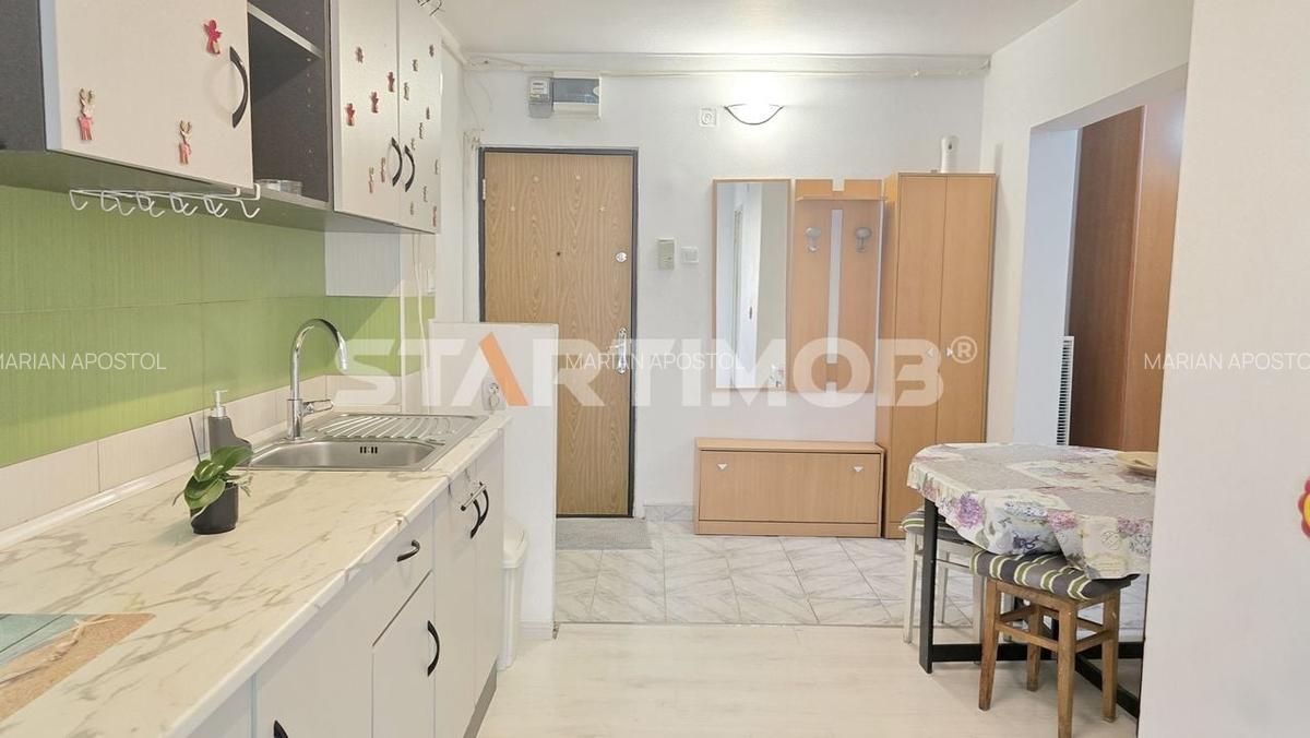 Apartament cu 3 camere decomandat, mobilat în Răcădău - 1