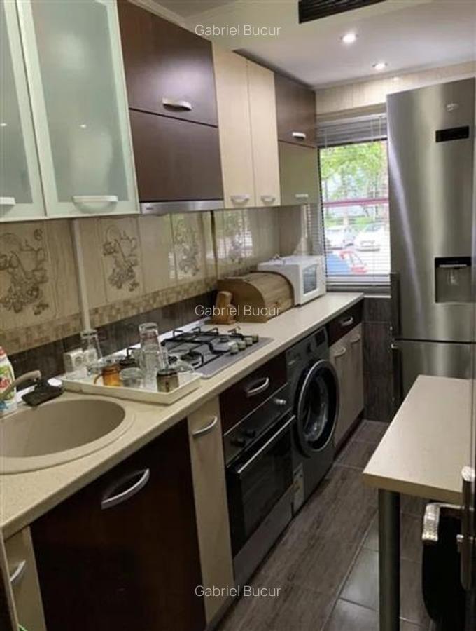 Inchiriere Apartament 2 Camere Semidecomandat Berceni-Resita - 3