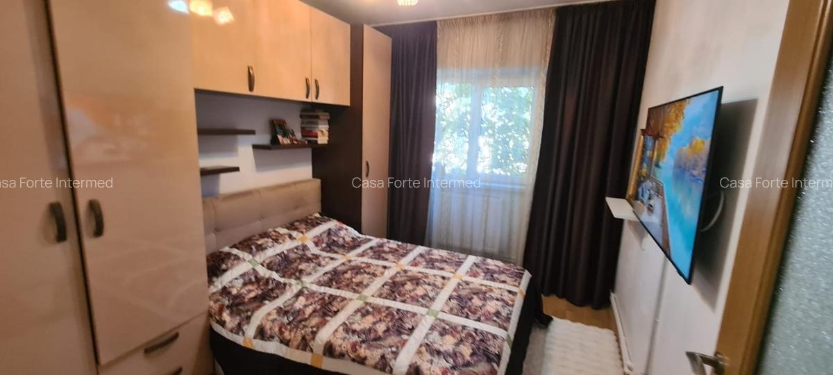 Apartament 3 camere decomandate – Tomis Nord 130.000€ - 17
