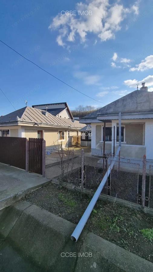 Casa modesta cu teren generos, zona Magura, - 2