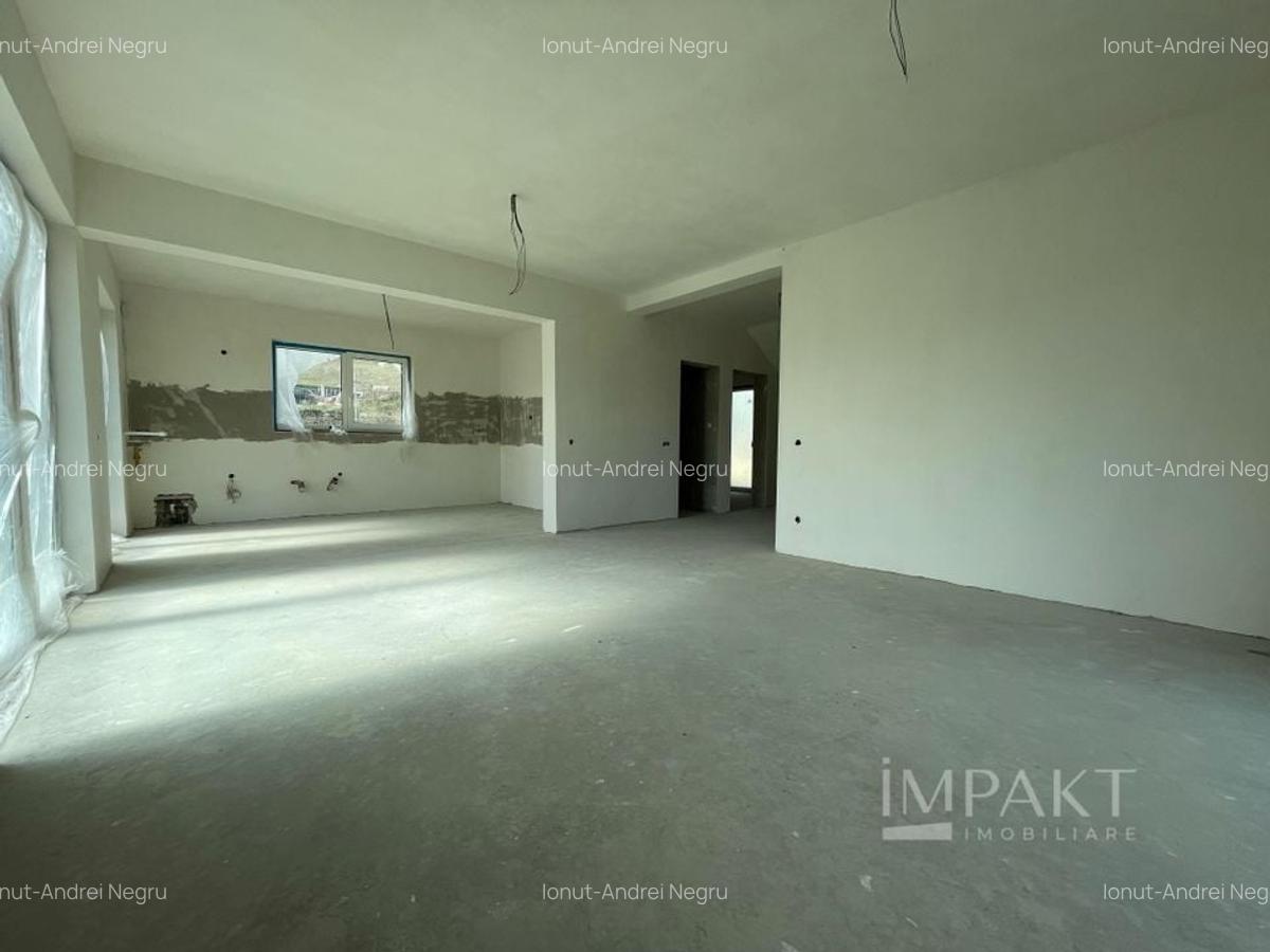 Casa individuala spre vanzare in localitatea Dezmir! - 7
