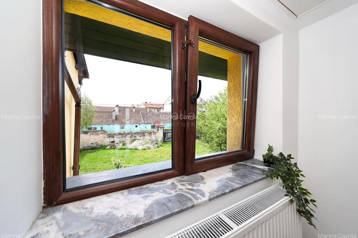 Apartament mobilat utilat si curte proprie - 20