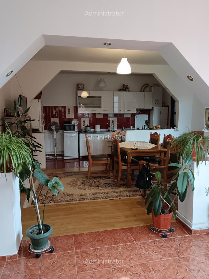 Casa familiala Roteni - 1