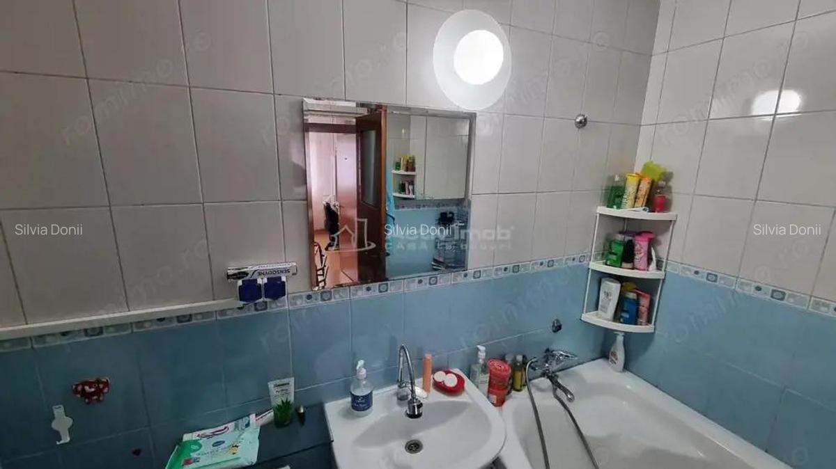 Apartament 2 camere - decomandat - vis-a-vis BTR Sebastian - 5