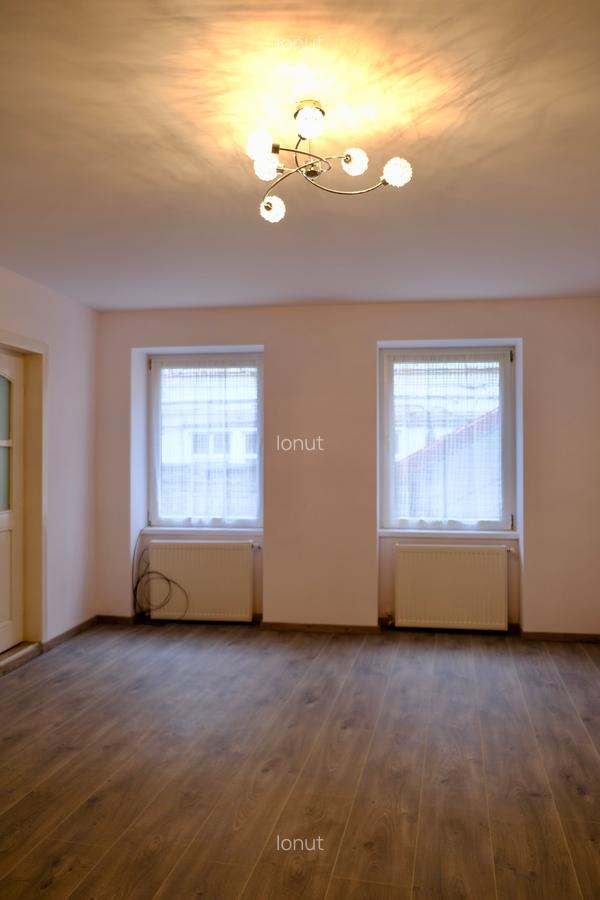 Apartament cu 2 camere nedecomandat în Centrul Istoric - 2