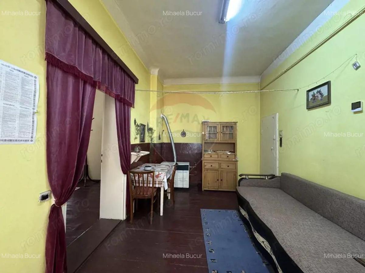Ap. 2 camere + pivni?a boltita, str. Nicolae Iorga - 6