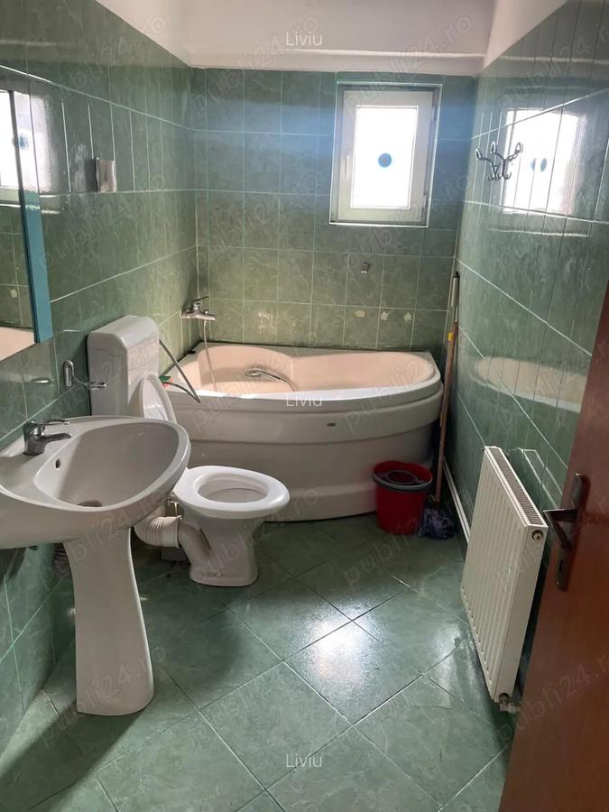 Apartament 2 camere, 47,5 mp, Buhusi 30.500 negociabil - 3
