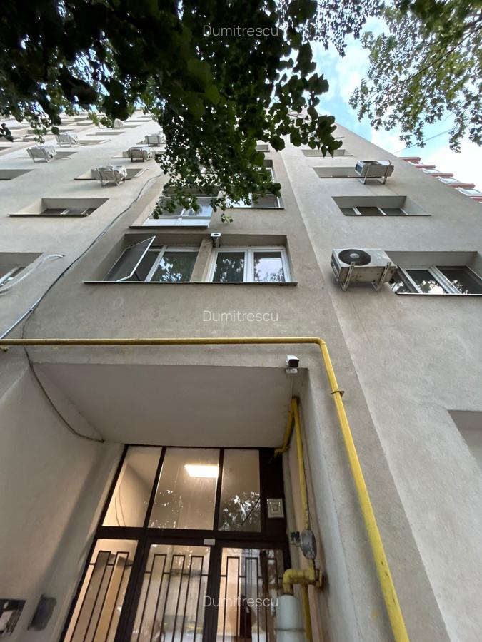 Garsoniera Titan Bloc 1979 32 Mp 15 Min Metrou - 11