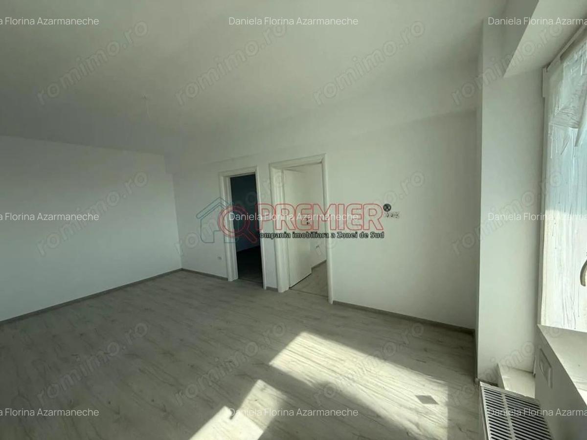 Bloc locuit! Sector 4 - Grand Arena - 3 camere - 9