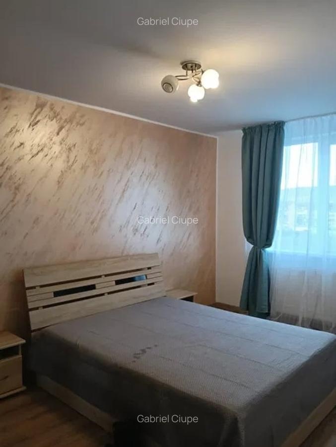 Apartament cu 2 camere, balcon, zona Teilor - 3 Apartament cu 2 camere, balcon, zona Teilor - 3