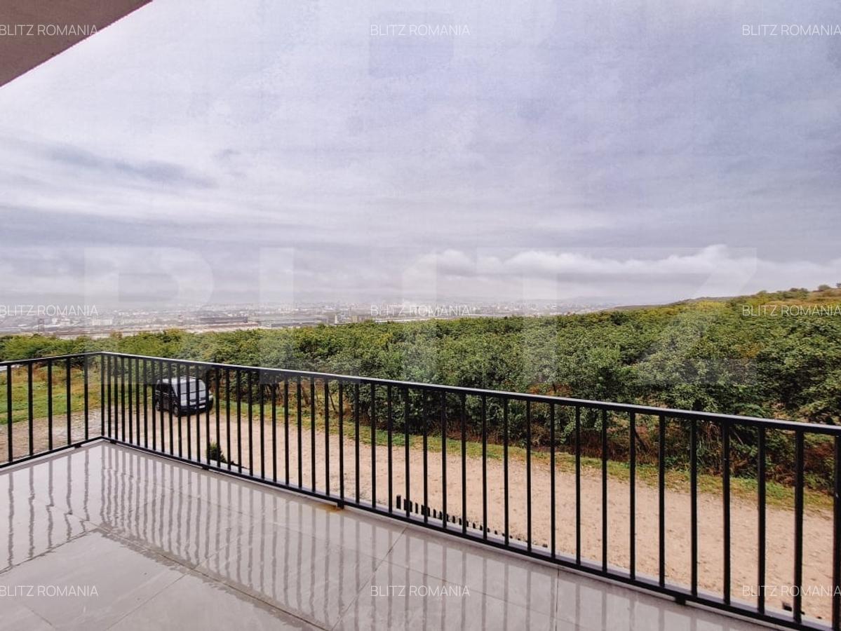 O locuinta de exceptie, unde confortul intalneste panorama orasului - 15