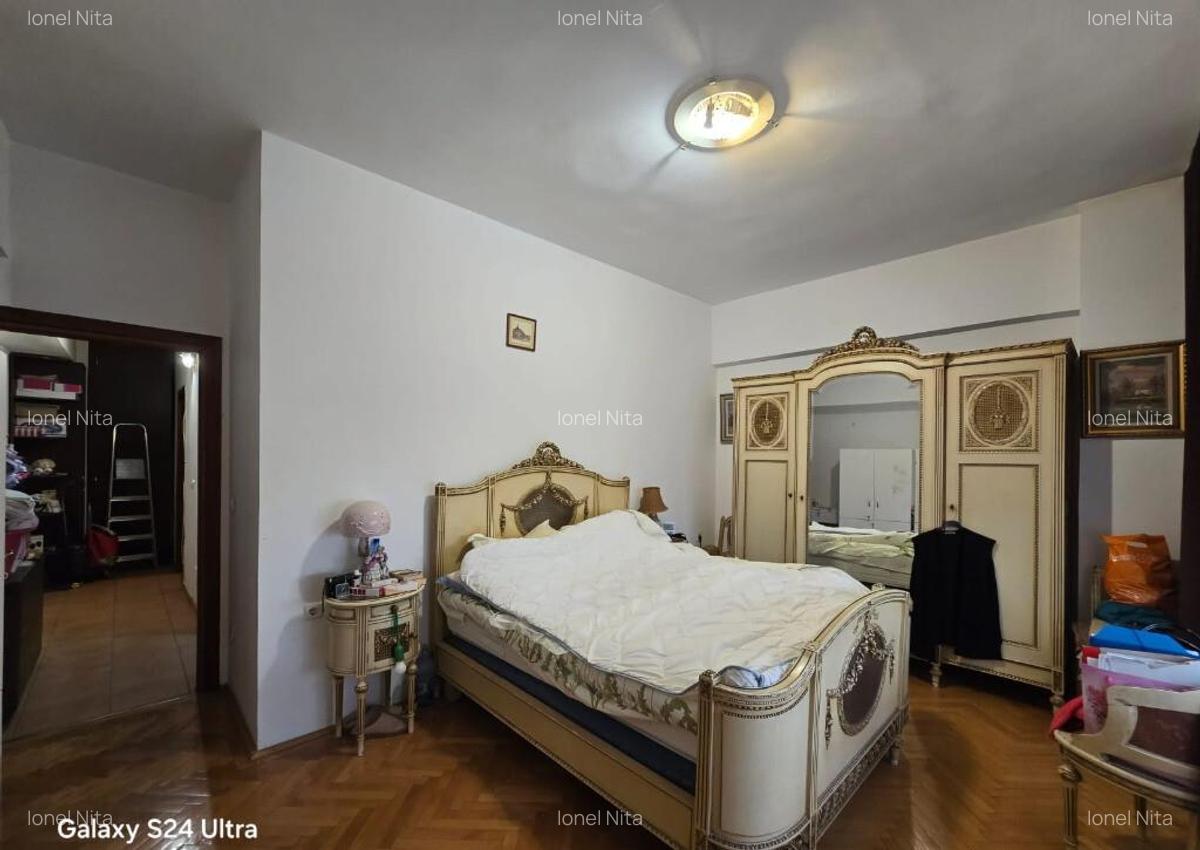 P-ta Victoriei,ap.3 cam,an 1997,dec,suprf.128mp,loc parcare subteran - 2