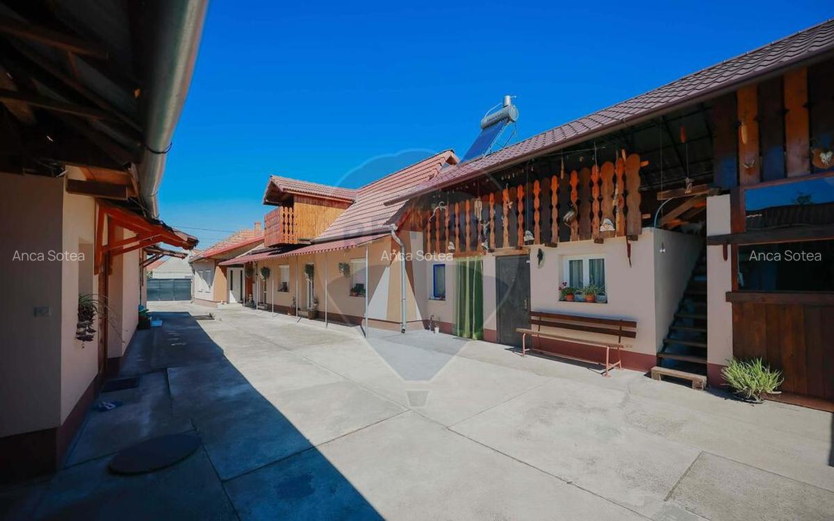 Casa ?i teren de 1397 mp de vanzare in Ineu, la 18 km... - 13