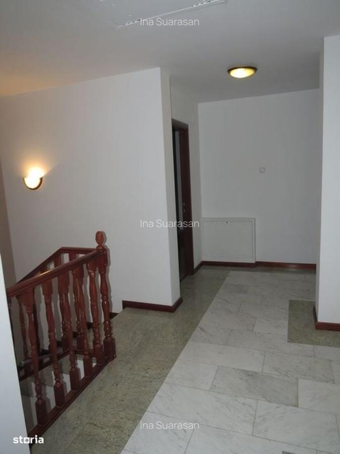 De vanzare Vila tip duplex, 5 camere, Sector 4, ansamblu rezidential - 9