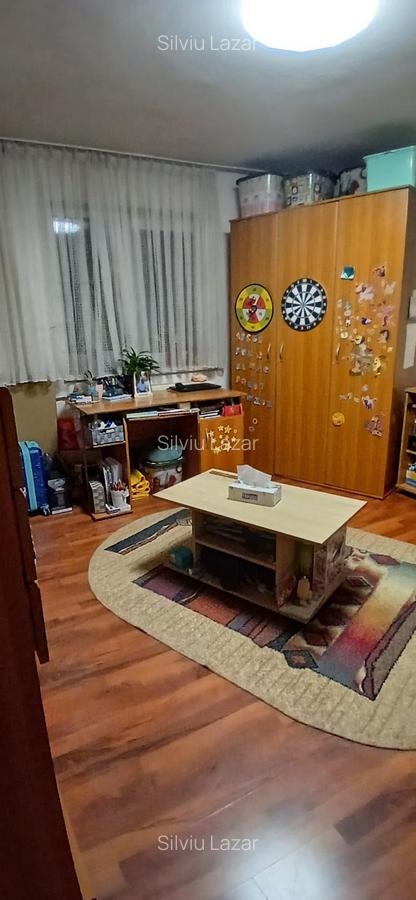 Apartament cu 2 camere decomandat în Giurgiului - 4