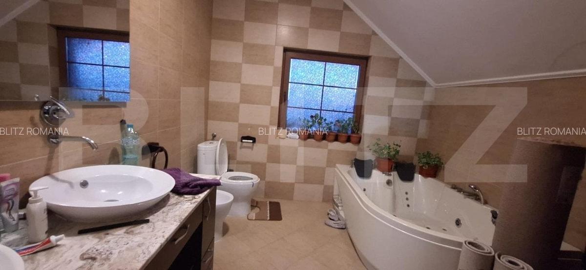 Casa cu 5 camere, 240 mp, zona-Lazuri - 3
