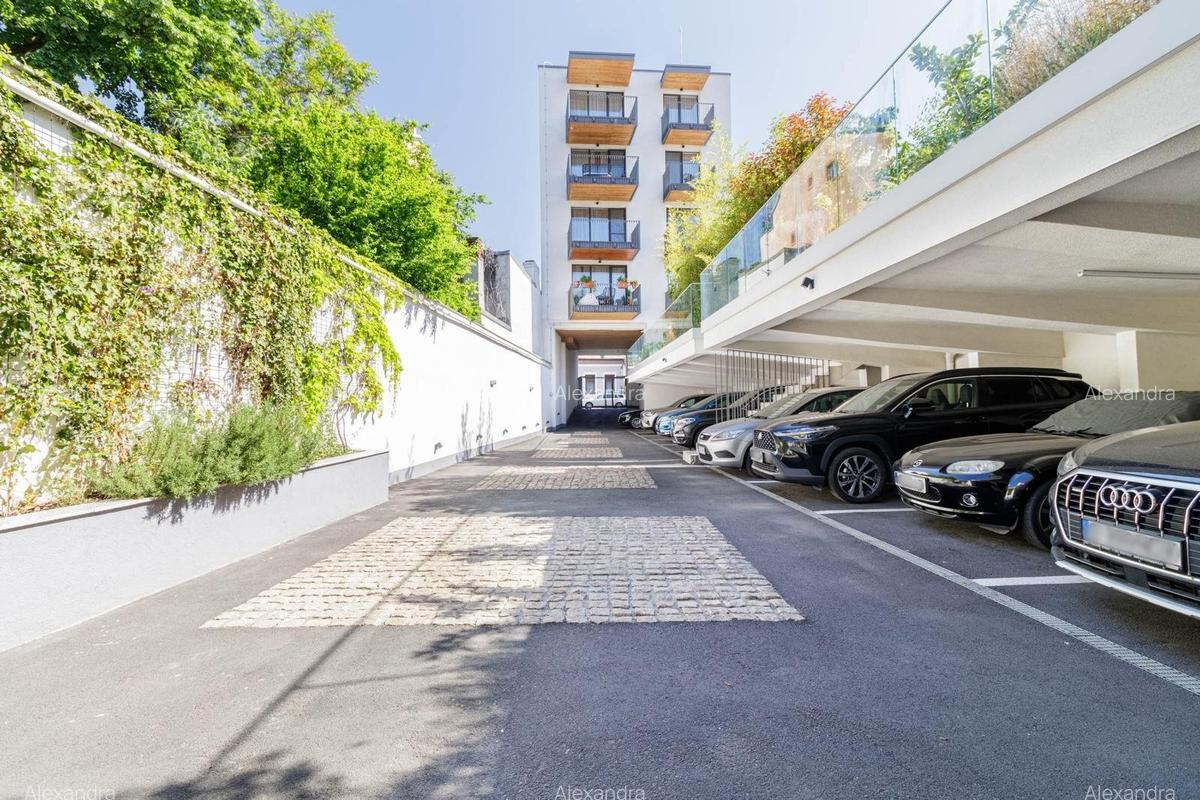 Apartament cu 3 camere decomandat, mobilat în Eminescu - 12