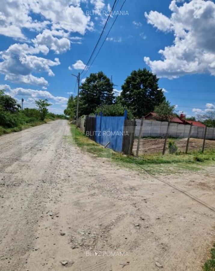 Teren intravilan, de vanzare, 1494 mp, zona Valea Fetii - 1