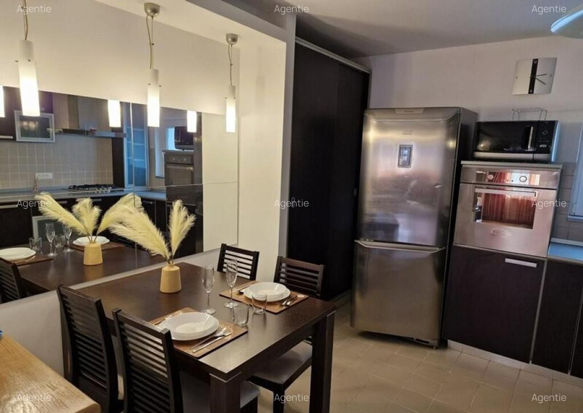 Decebal, Apartament 4 camere. - 1