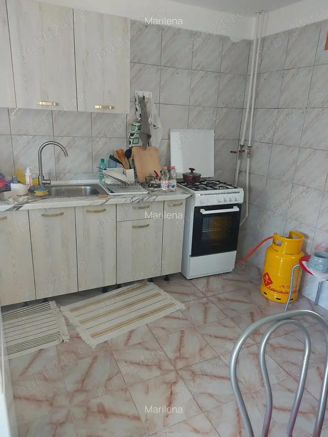Casa in Petresti(Dambovita) de vanzare 78 000 euro - 4