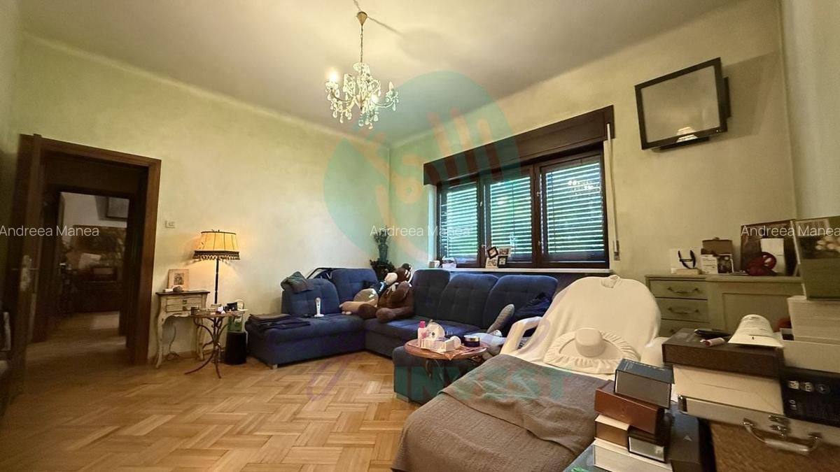 Apartament interbelic cu grădină și garaj - 9