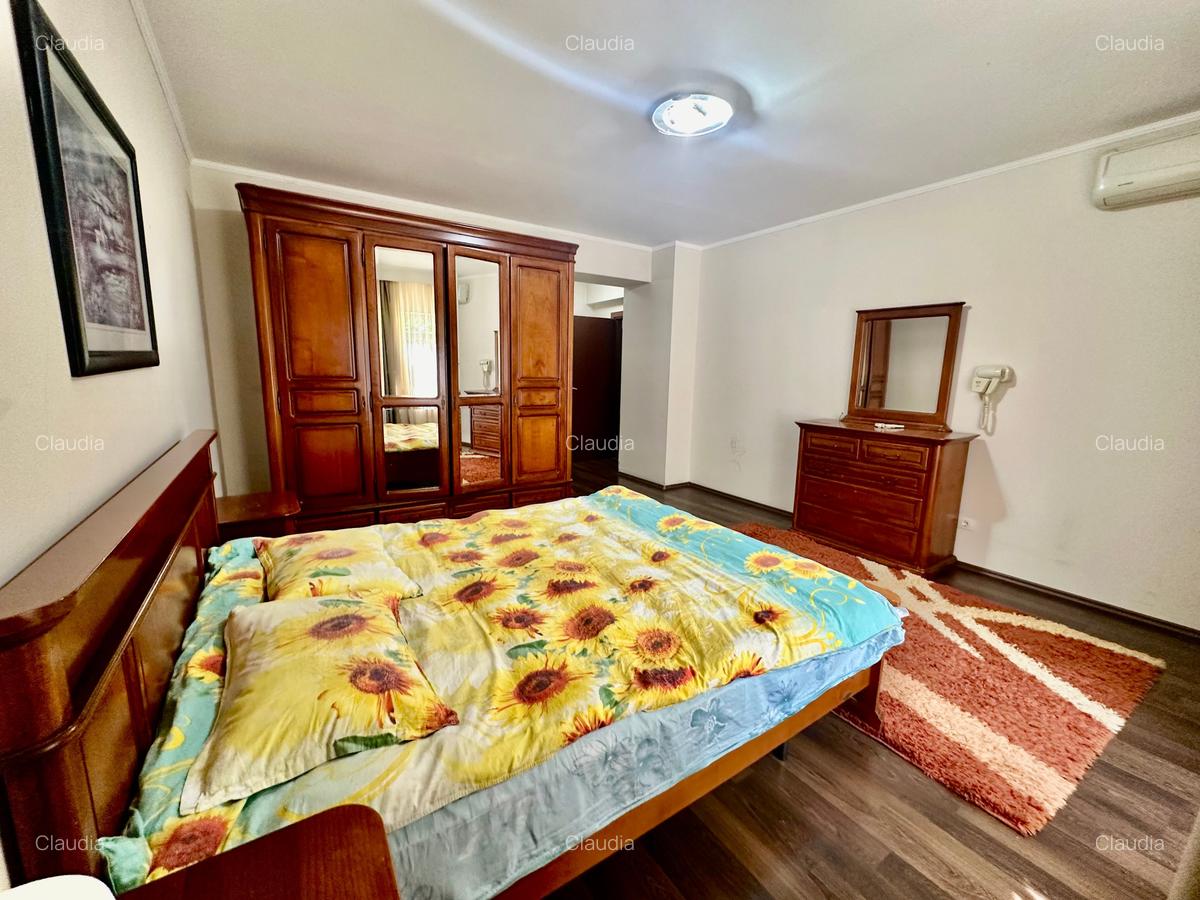 Apartament cu 3 camere decomandat în Herăstrău - 14