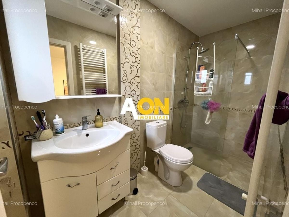Casă cu 5 camere în Micești - 10