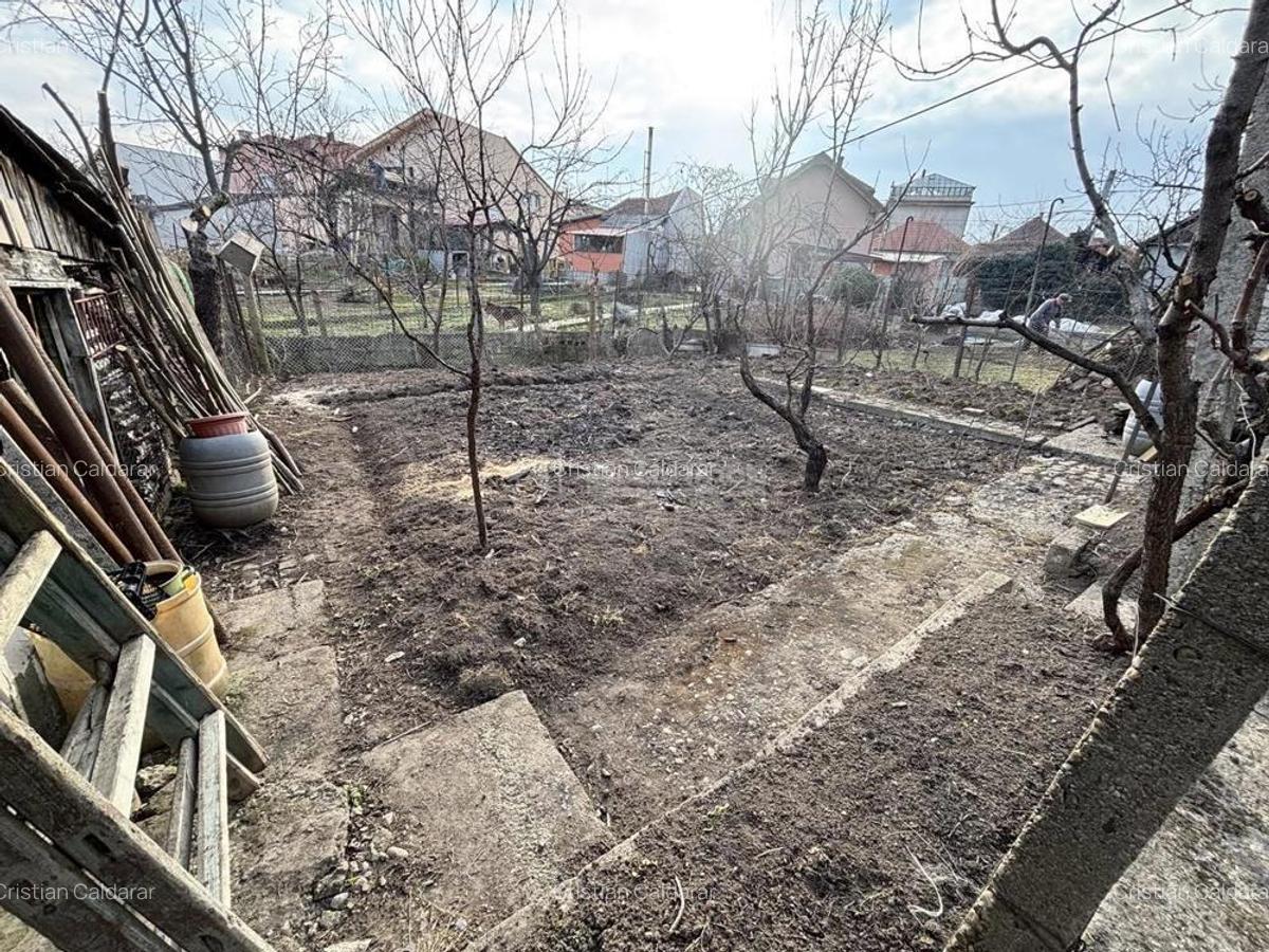 Casa singur in curte - intrare auto - 78 mp util - teren aferent 320 m mp - 10
