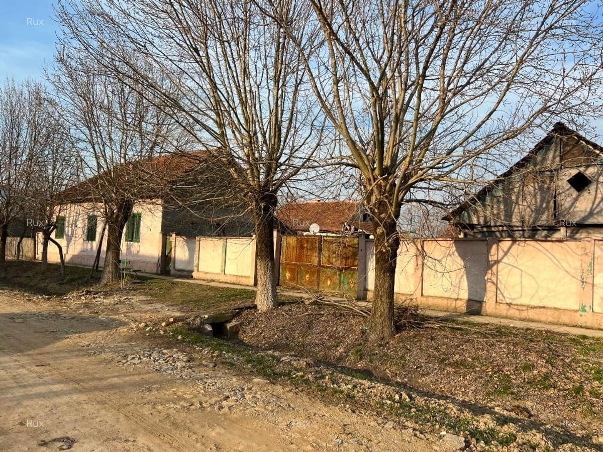 Vând casă la sat - 2