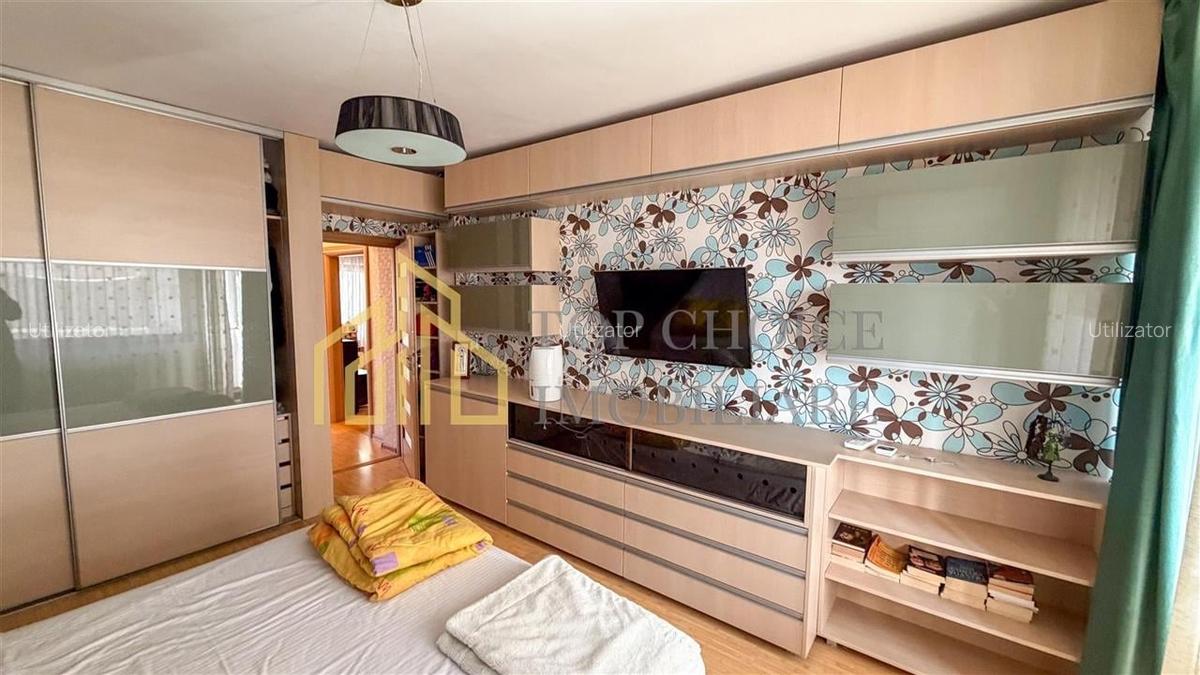 4 CAMERE STEFAN CEL MARE - VIITORULUI  - 93 MP,  2/10, BLOC 1982 - 17